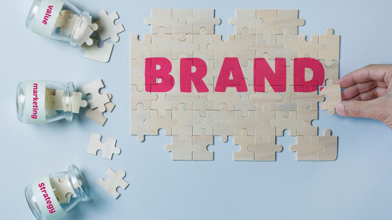 how does brand licensing work